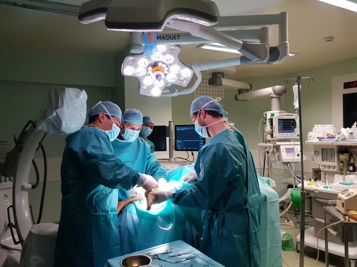 Equipamiento quirúrgico - Centro Clínico Quirúrgico Vigo